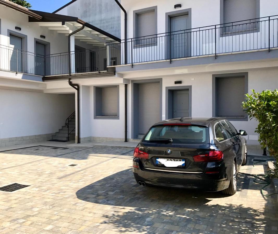 Home Hotel Senago Exterior foto